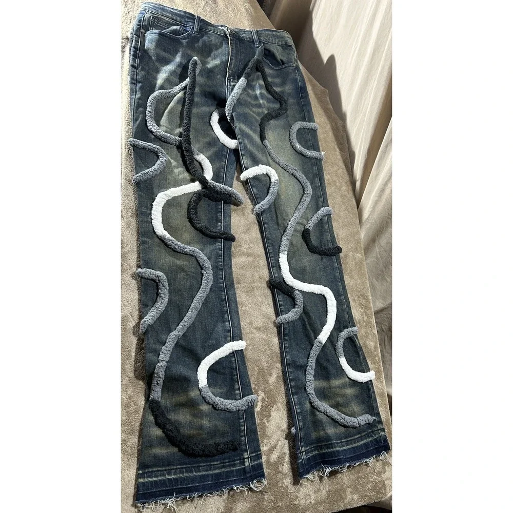 REELISTIK NYC Men's Size 36 Stacked Flare Jeans Wavy 3D Chenille Distressed Y2K